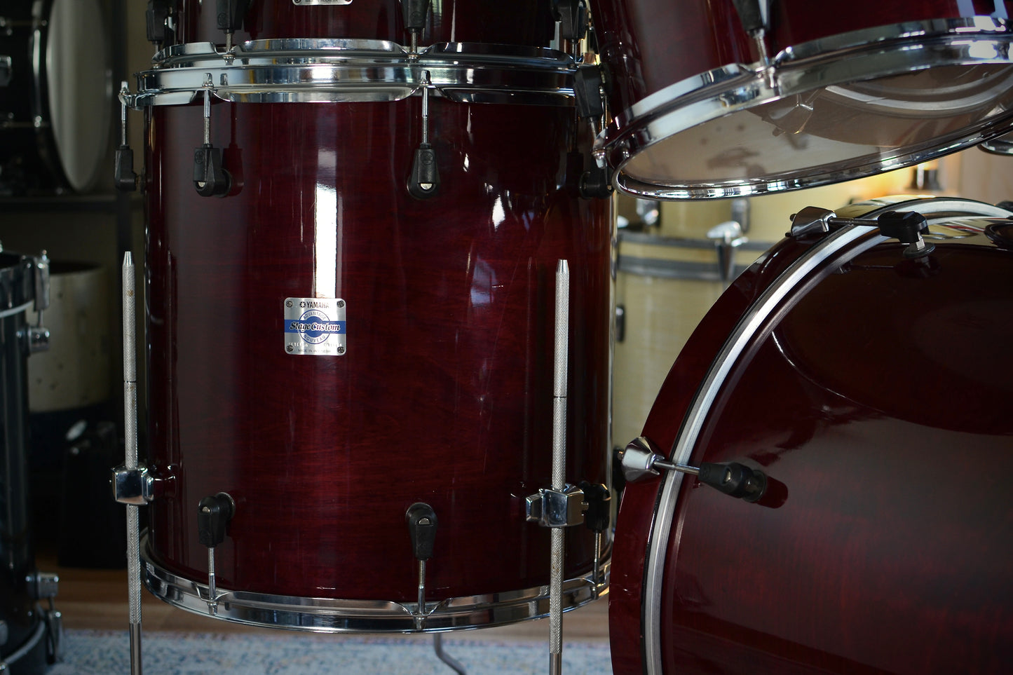 Yamaha Stage Custom Advantage Nouveau 5-Piece Drum Kit in Cranberry Red