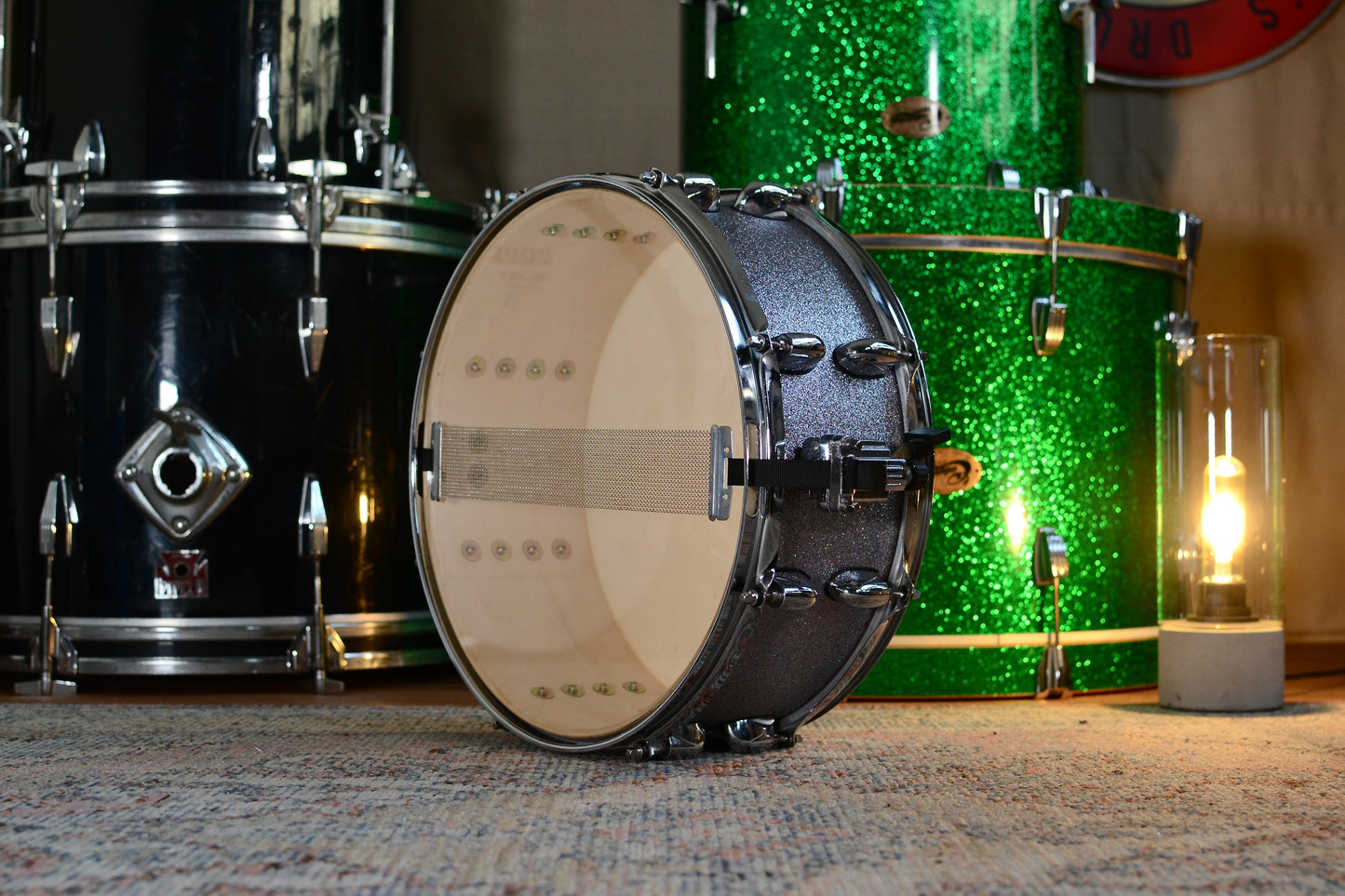 HD Custom 14x5.5" Snare Drum in Silver Sparkle Vinyl Finish