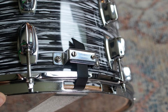 HD Custom 14x8" Snare Drum in Black Oyster Pearl Finish