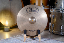 Load image into Gallery viewer, Pearl &#39;PRO&#39; 16&quot; Crash Cymbal - 1089g
