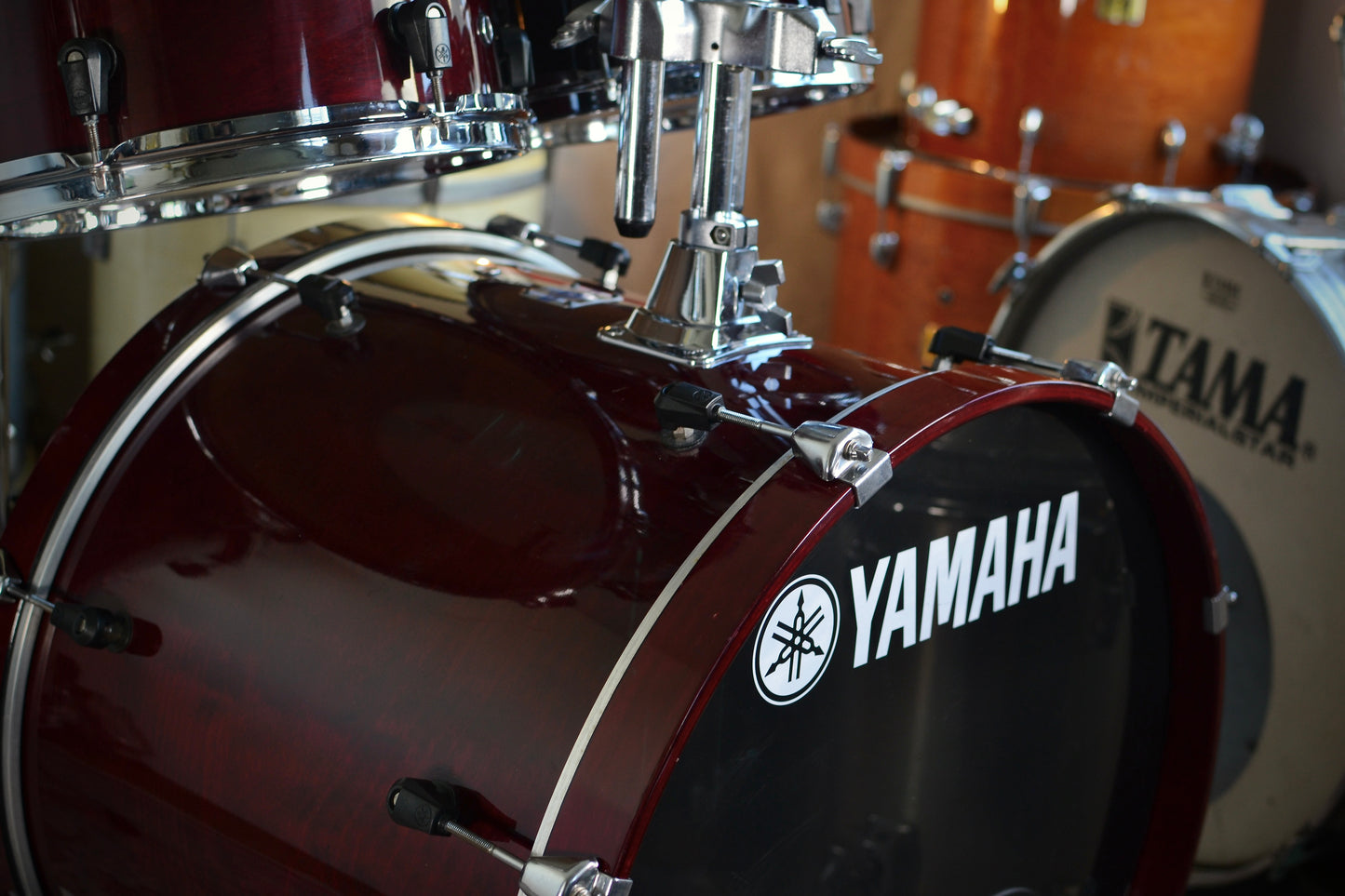Yamaha Stage Custom Advantage Nouveau 5-Piece Drum Kit in Cranberry Red