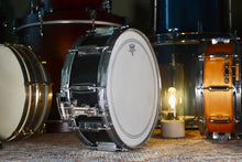 Load image into Gallery viewer, Yamaha 7000 Series &#39;SD-755B&#39; 14x5&quot; Vintage Snare Drum in Jet Black - 1979
