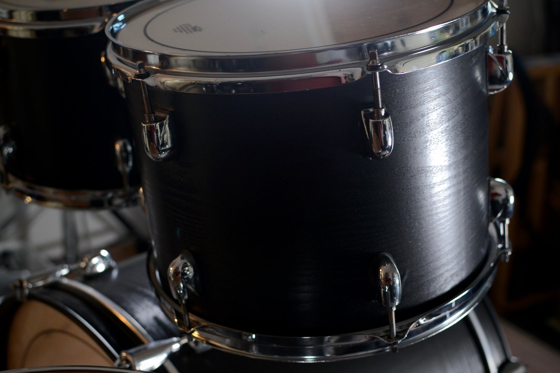 Sonix '924' Fusion Drum Kit in Black Wood Vinyl Finish - 10/12/14/20/14SD