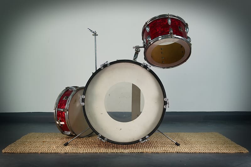 Tama / Drum Mate '3' Drum Kit inc Snare Drum - 1966 - Red Pearl