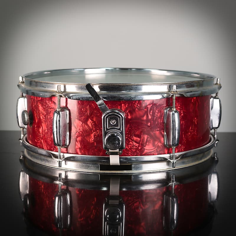 Tama / Drum Mate '3' Drum Kit inc Snare Drum - 1966 - Red Pearl
