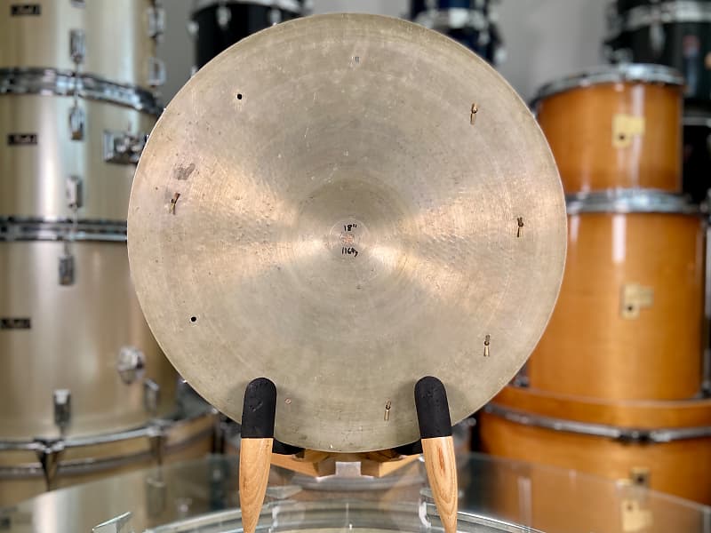 Zyn 18" Crash Cymbal with Rivets - 1164g - 1960's