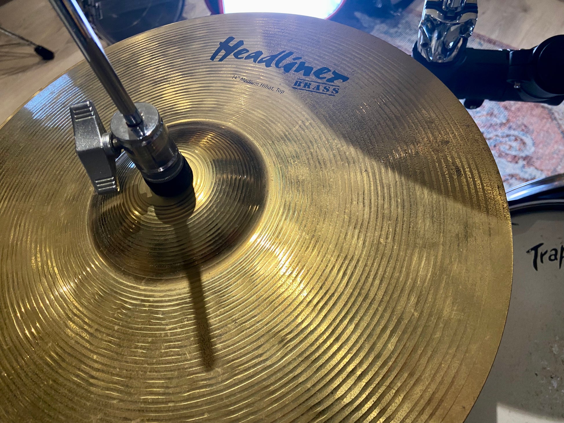 Traps A-400 Full Drum Kit with Cymbals & Hardware