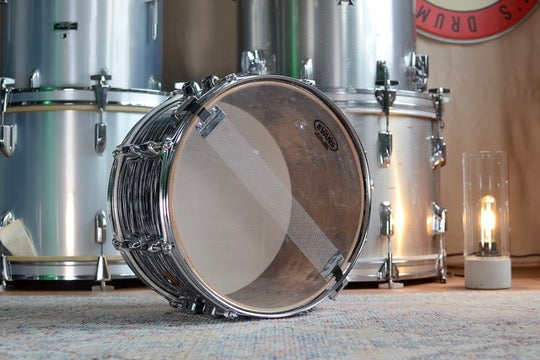 HD Custom 14x8" Snare Drum in Black Oyster Pearl Finish