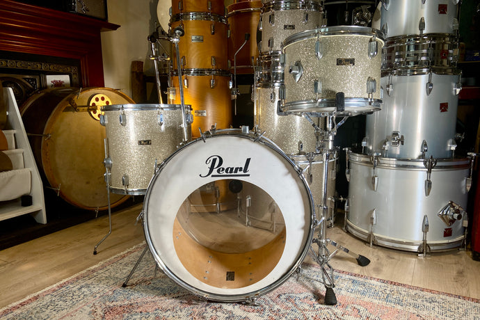 Pearl 'Artist Outfit' Vintage Drum Kit in Gold Sparkle - 1975