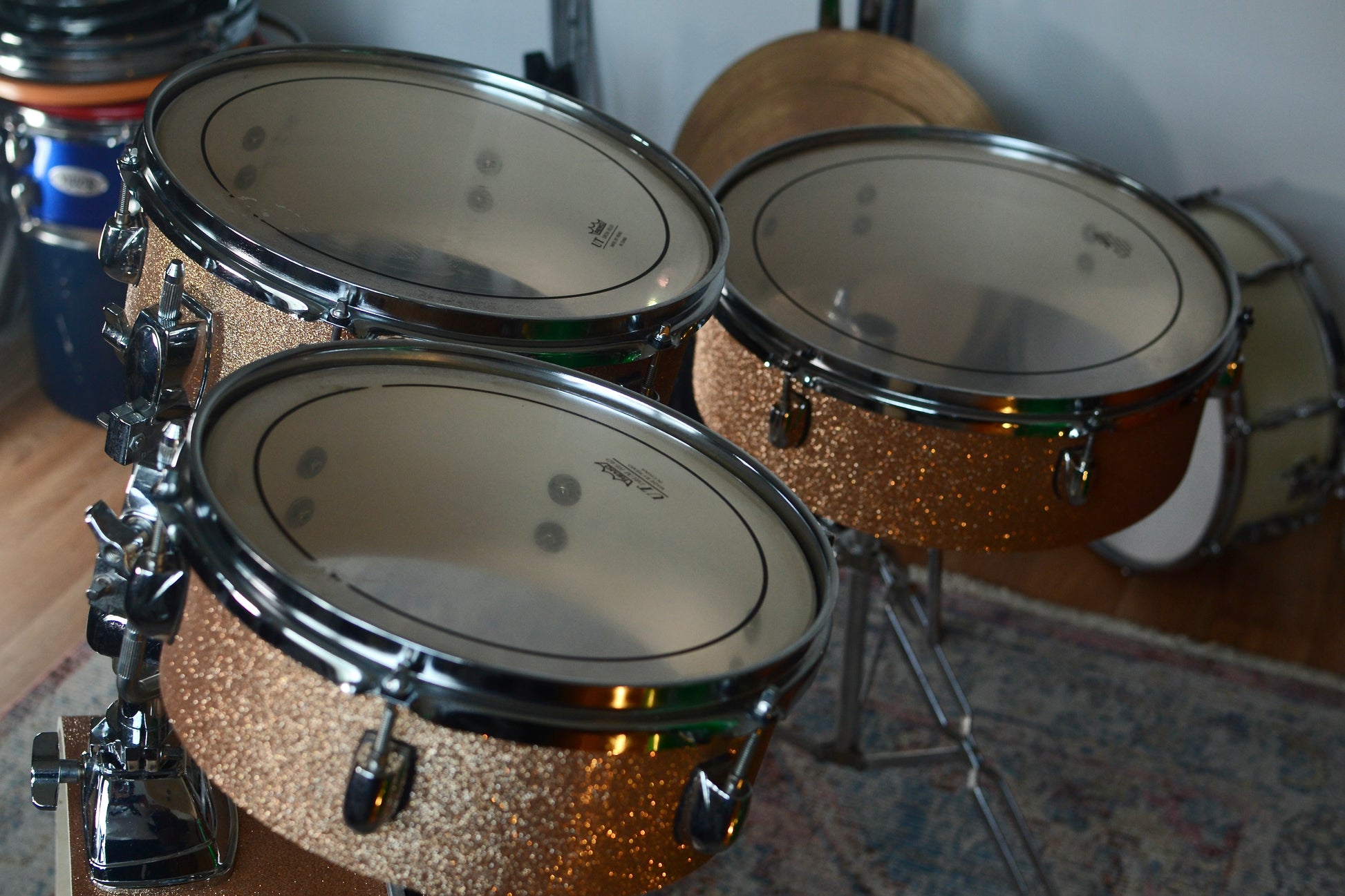 
HD Custom 'Chop Kit' 4-piece Compact Drum Kit in Champagne Sparkle

