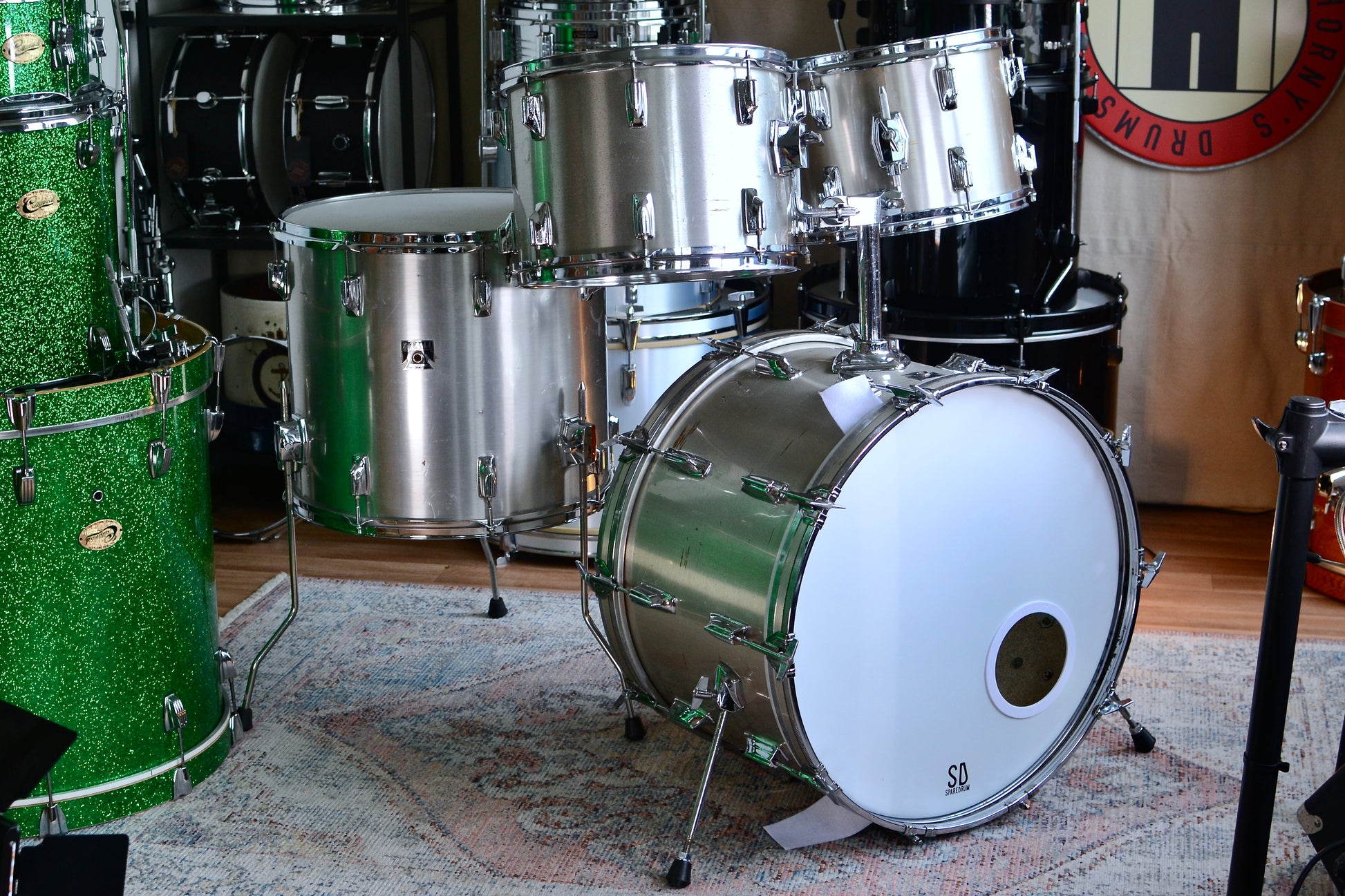 Tama Vintage Imperialstar 4-piece Drum Kit in M-53 Metallic White - 1982