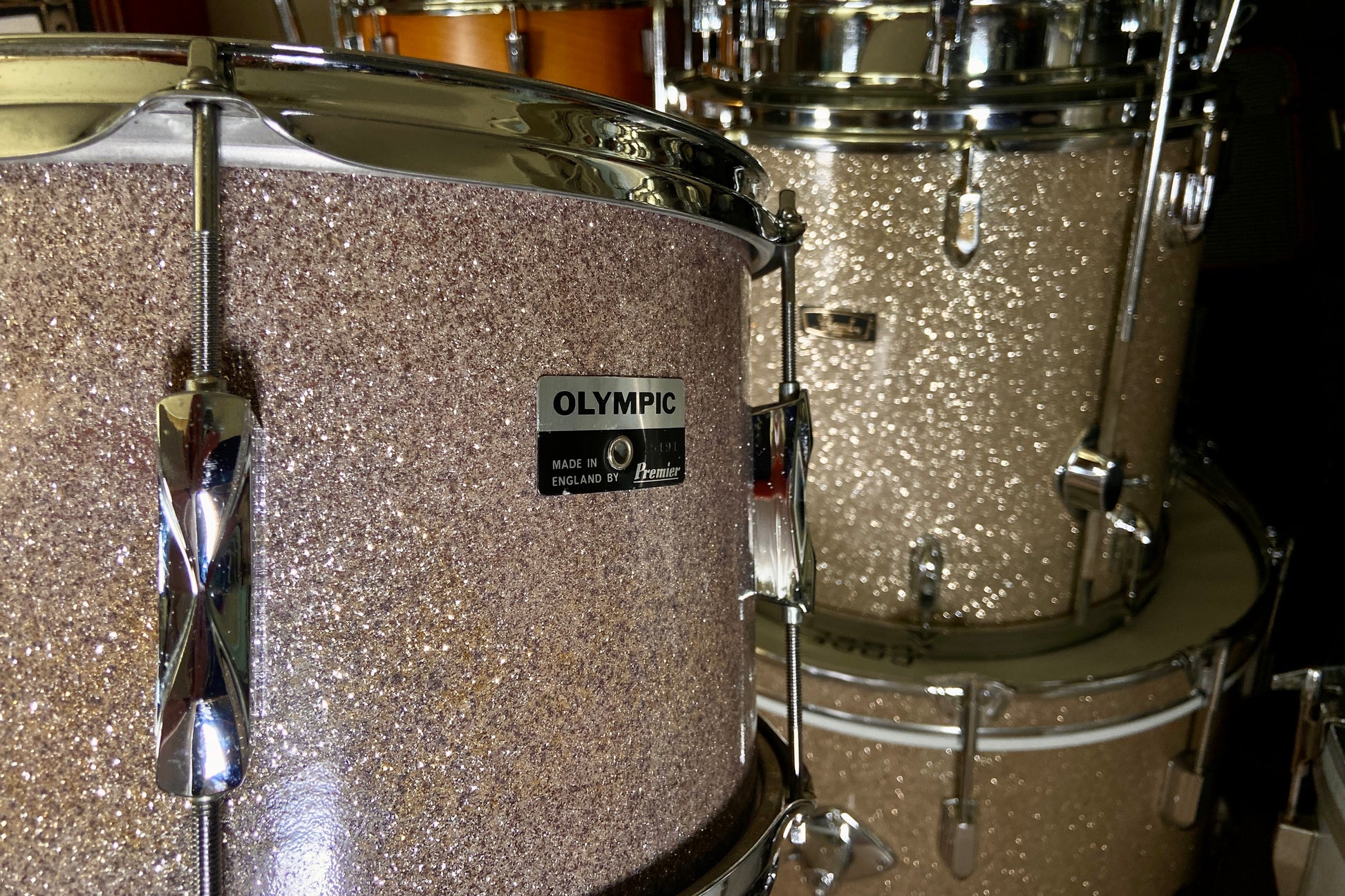 Olympic '1031 Europa 1' Drum Kit in Gold Sparkle Finish - 1971