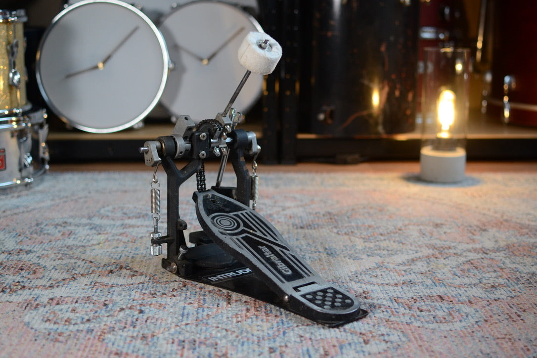 Gibraltar 'Intruder' Chain Drive Single Bass Drum Pedal – Horny's Drums