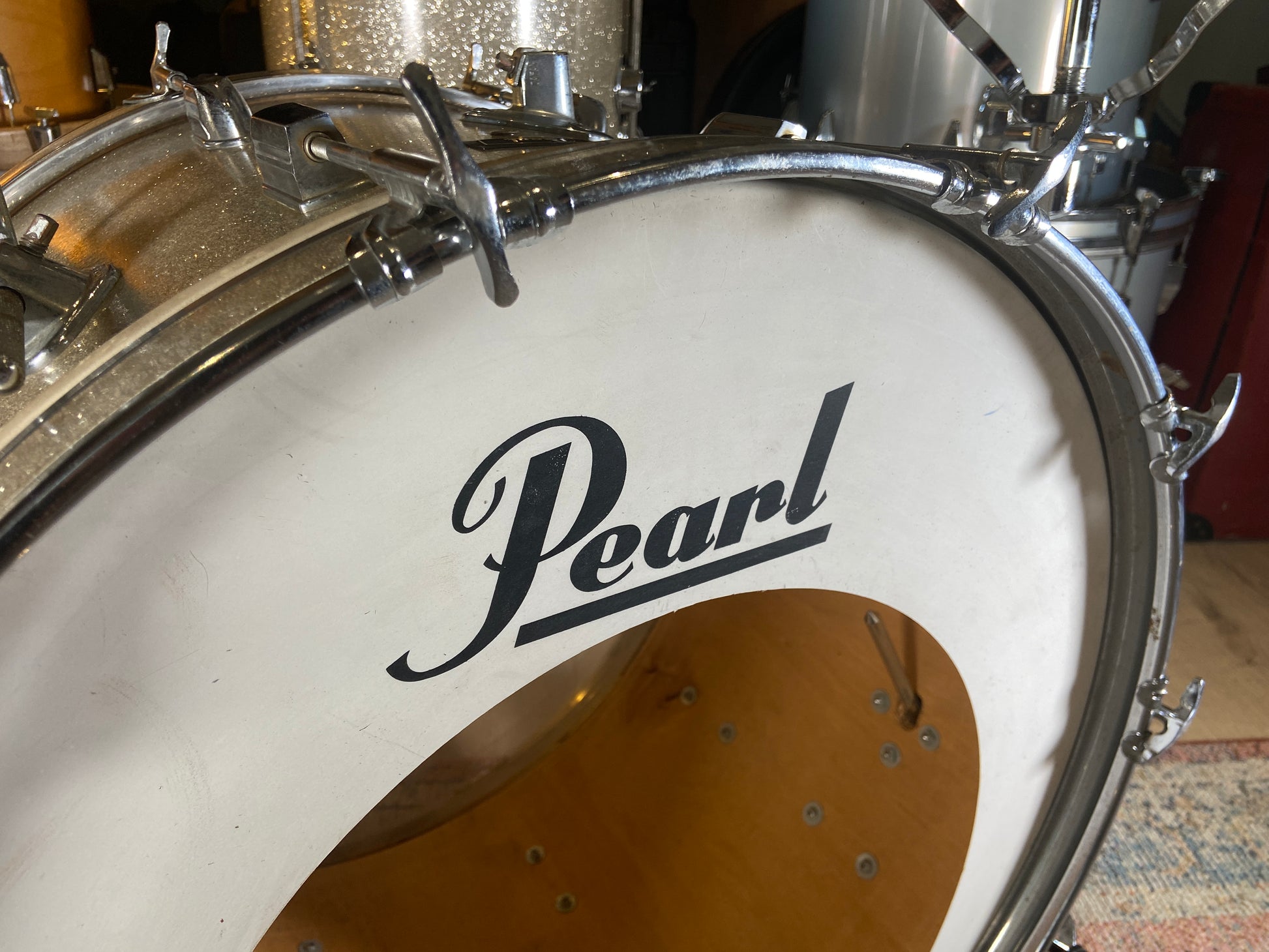 Pearl 'Artist Outfit' Vintage Drum Kit in Gold Sparkle - 1975