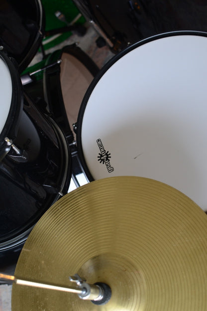 Gear4Music Full Drum Kit in Piano Black Inc. Hardware & Cymbals