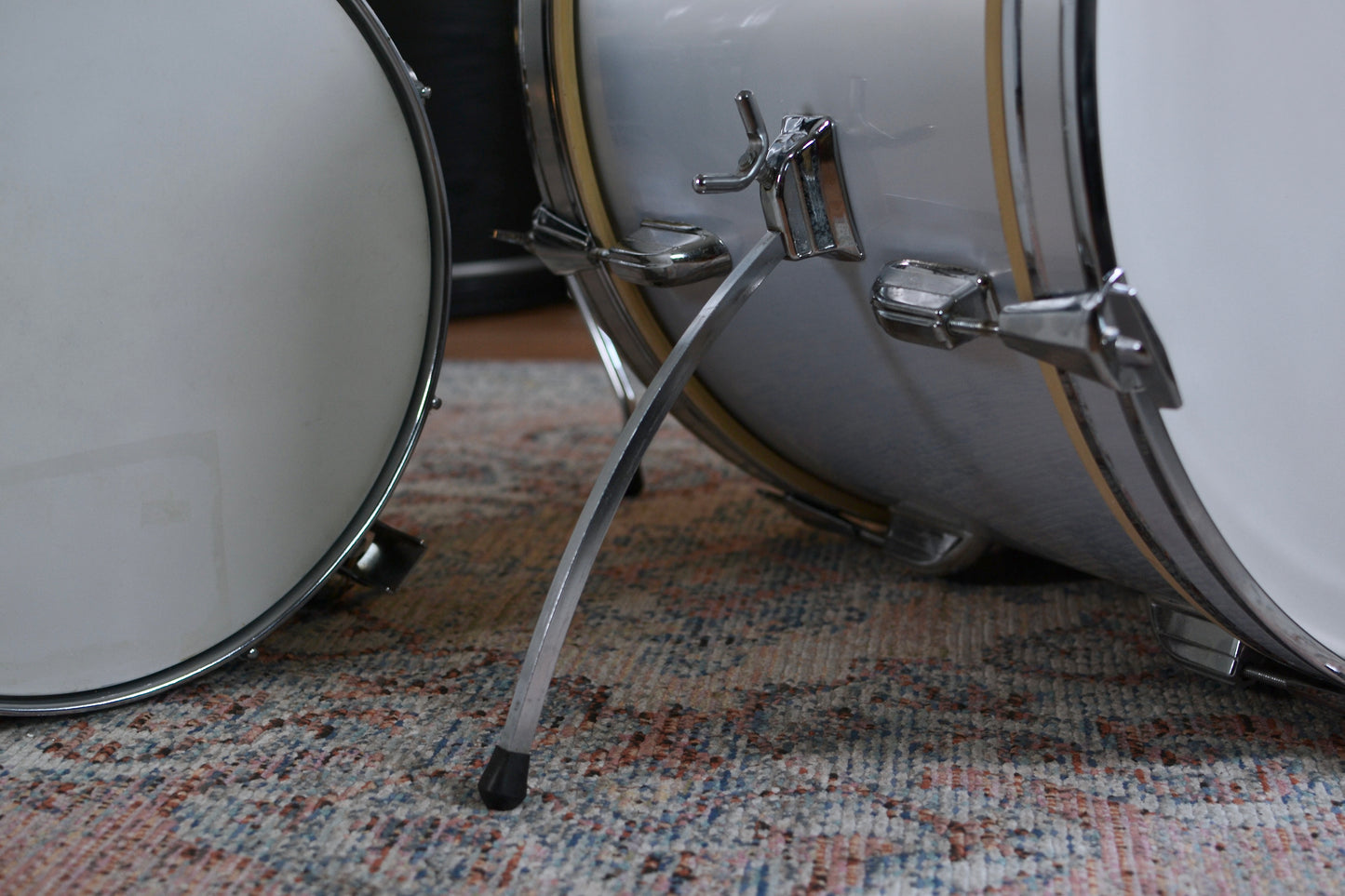 Luxor Professional MIJ 5 Piece Drum Kit in Silver Metallic - 1960s