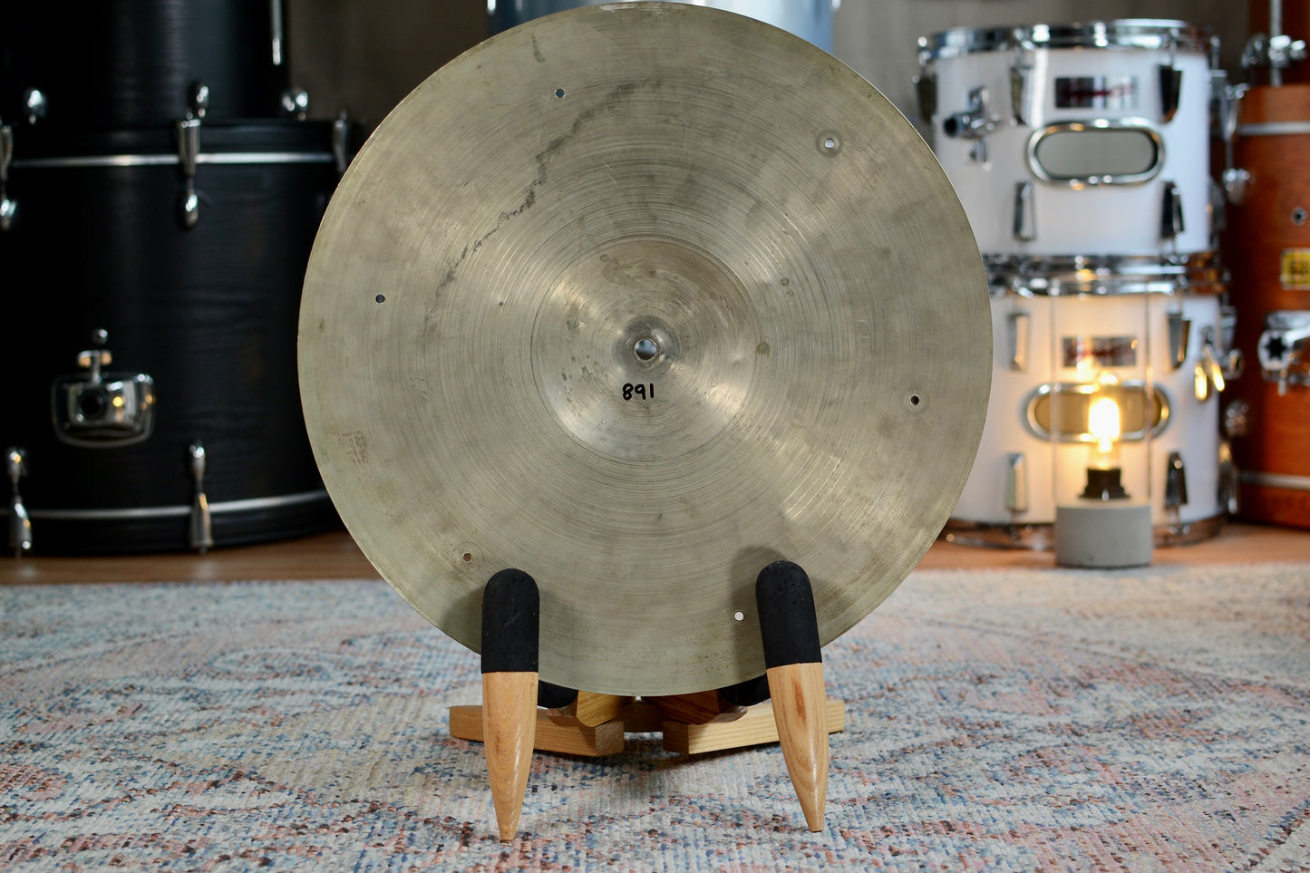 AJAX 16" Vintage Rivet Crash Cymbal - 891g