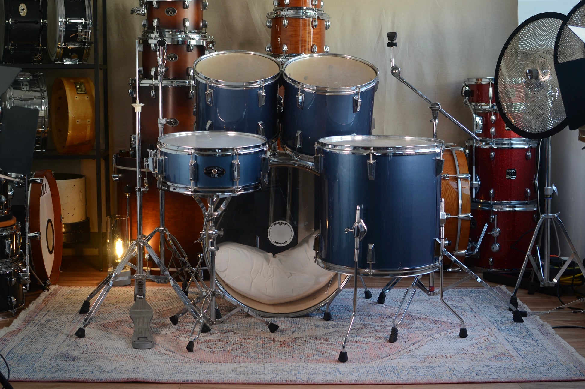 Drum World UK 5 Piece Drum Kit in Metallic Blue inc. Hardware