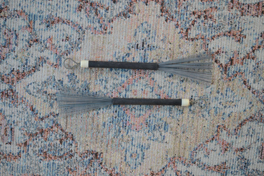 Snare Drum Brushes - Retractable - Steel Wire