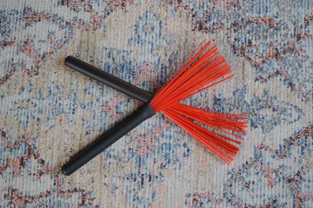 Vintage Premier Brushes - Retractable - Plastic