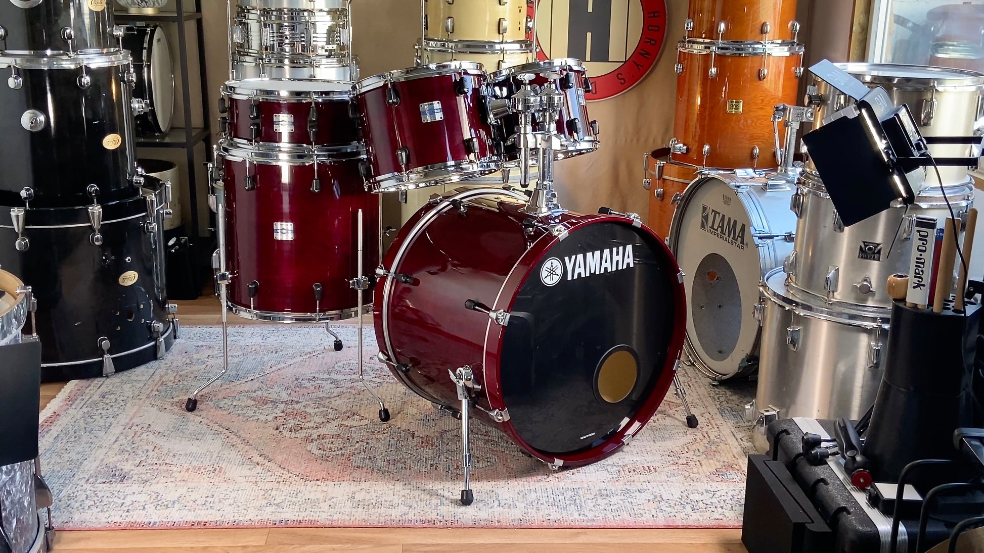 Yamaha Stage Custom Advantage Nouveau 5-Piece Drum Kit in Cranberry Red