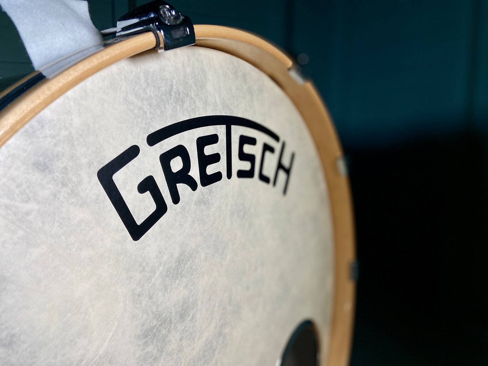 Gretsch Renown Maple Drum Kit in Silver Oyster Pearl - 24”/13”/16”