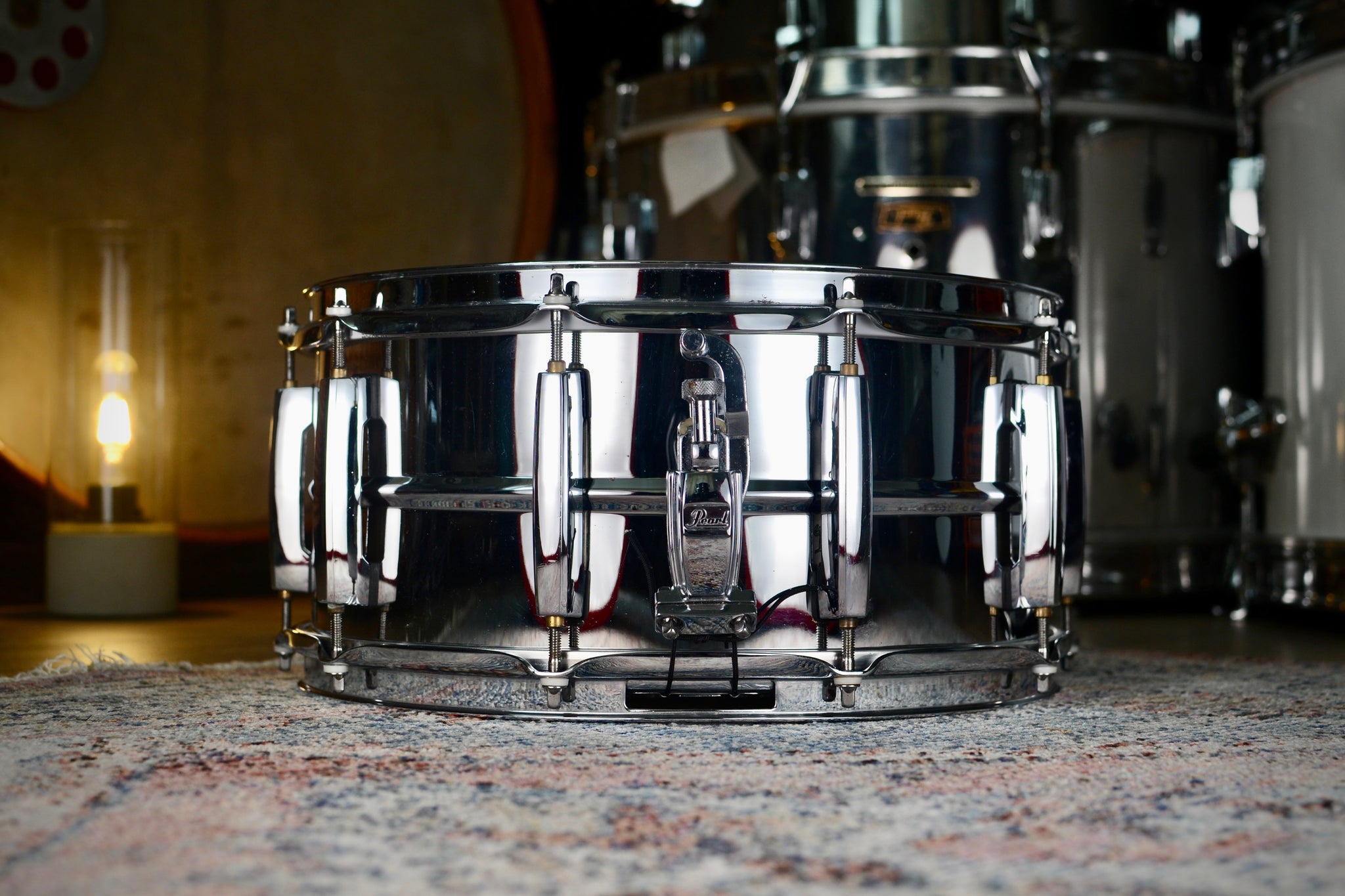 Pearl Sensitone 5.5x13 Snare Drum Chrome Over Steel – Drugan's Drums &  Guitars