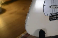 Load image into Gallery viewer, Fender Squier Stratocaster, Made in Japan 1982-84 (MIJ)
