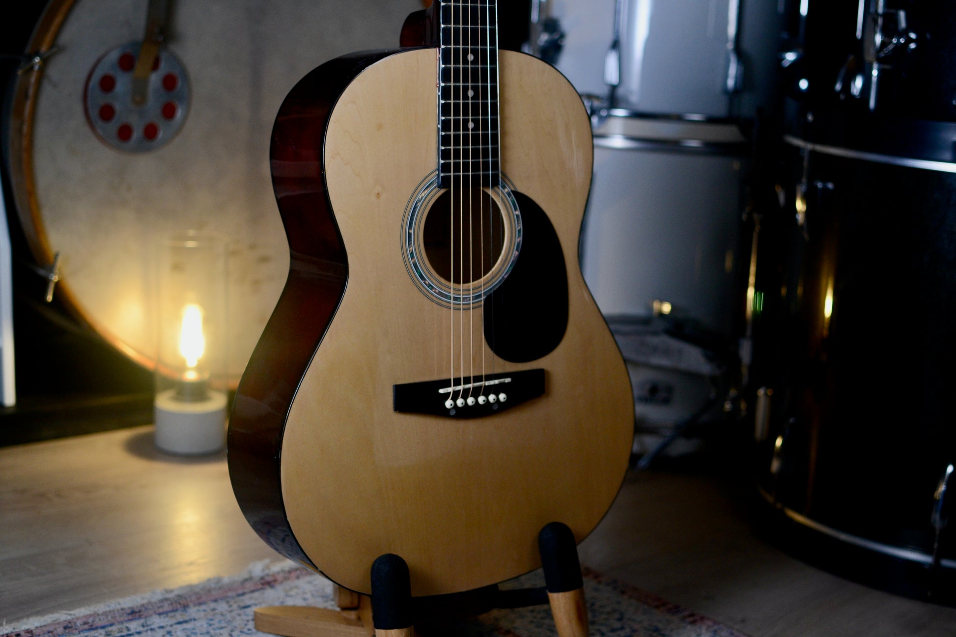 Elevation Acoustic Guitar - W-100-N-A