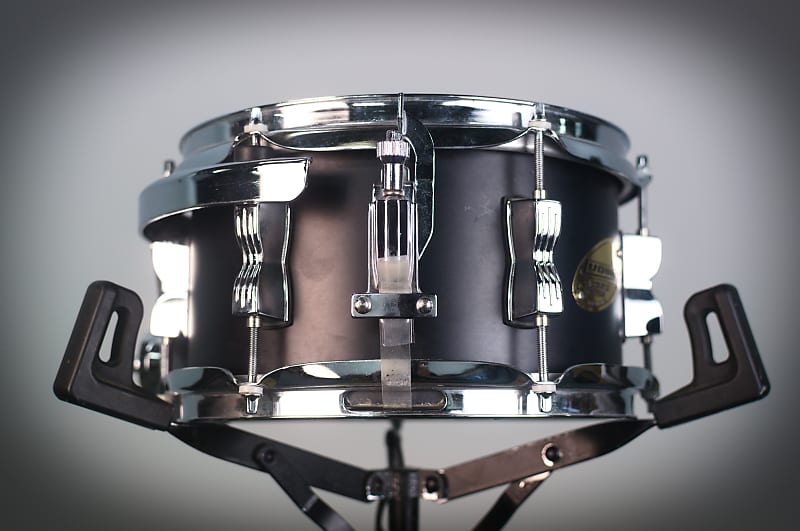 Ludwig Accent CS Custom 10x5" Snare Drum in Matt Black