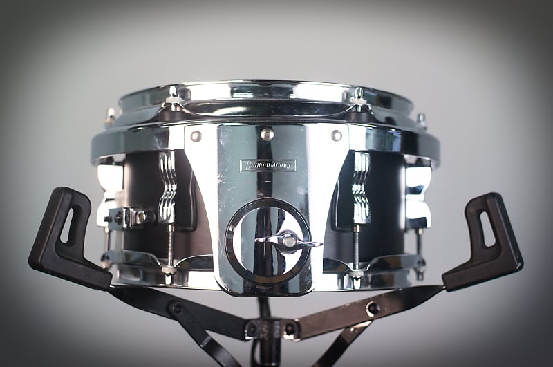 Ludwig Accent CS Custom 10x5" Snare Drum in Matt Black