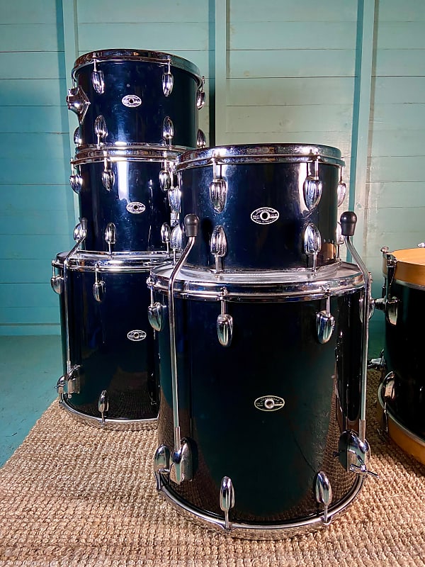 Slingerland 6pcs Drum kit in Black Beauty Finish - 1978