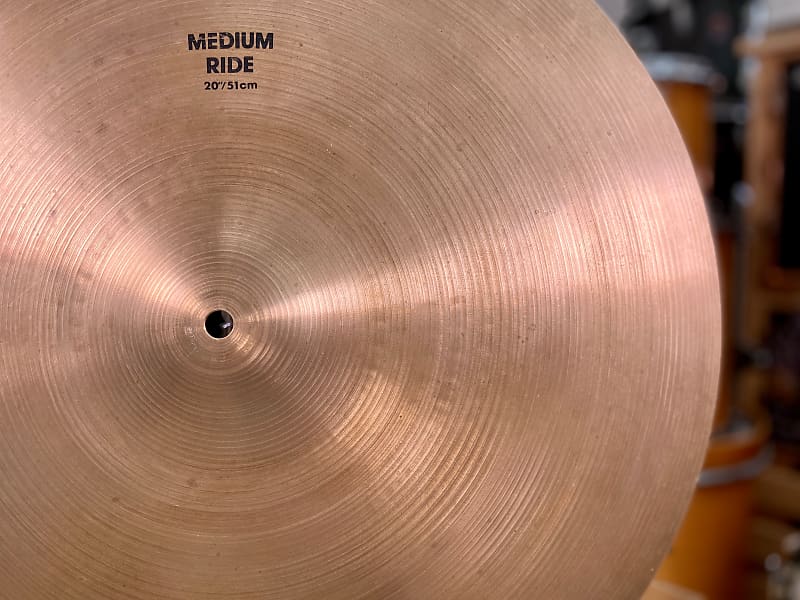 Zildjian Avedis 20" Medium Ride Cymbal - 2659g