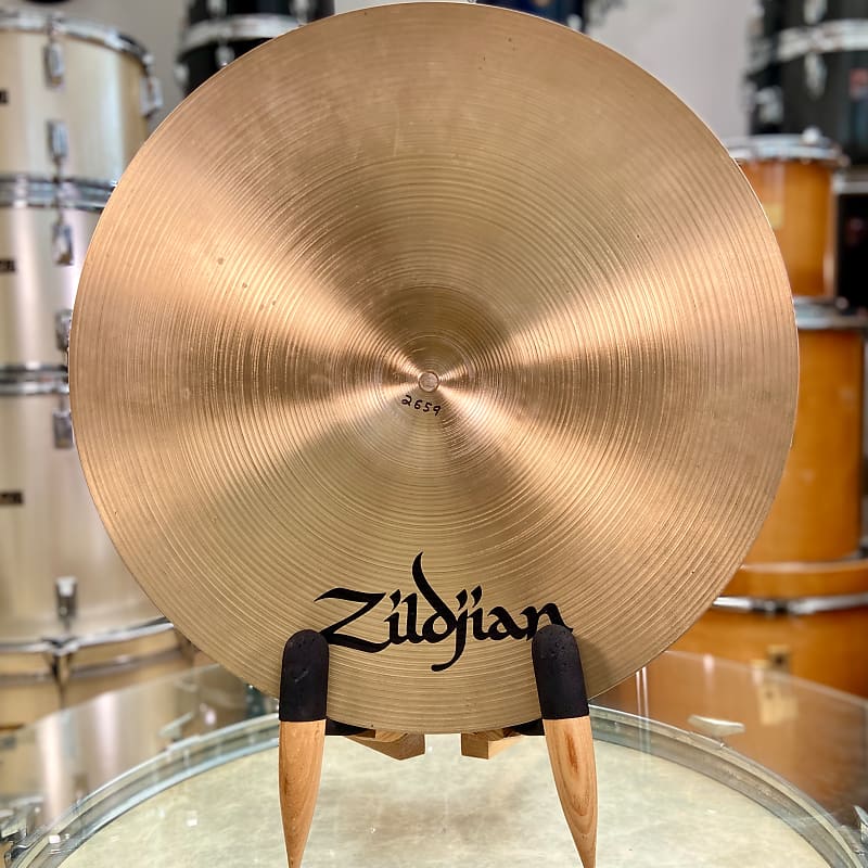 Zildjian Avedis 20" Medium Ride Cymbal - 2659g