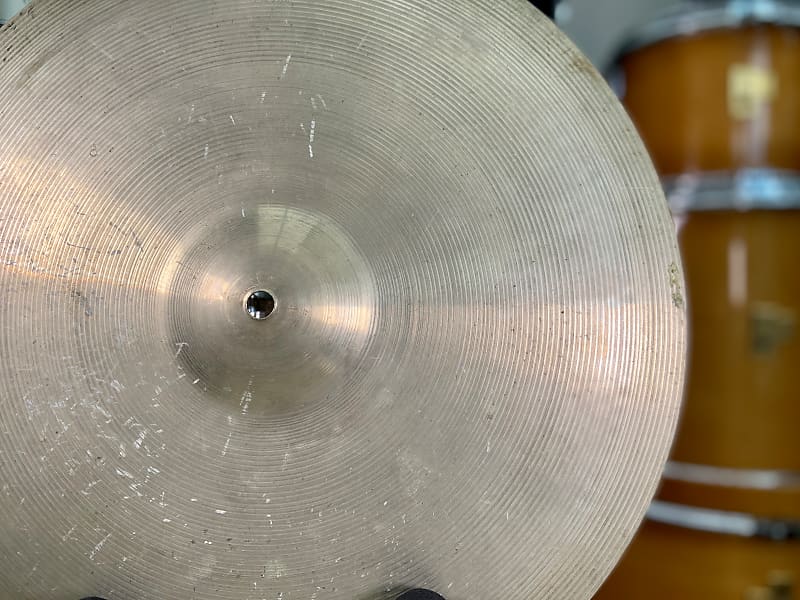 Zyn 16” Vintage Crash Cymbal - 1960’s - 946g