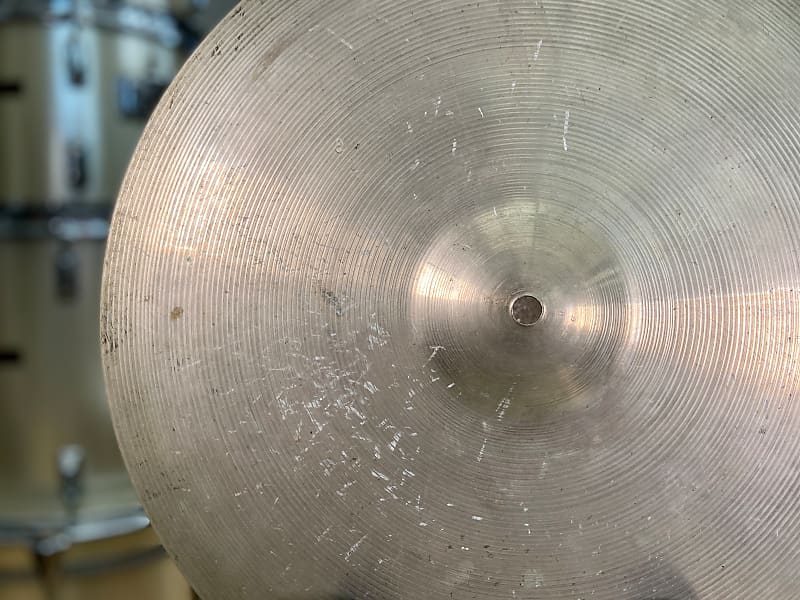 Zyn 16” Vintage Crash Cymbal - 1960’s - 946g