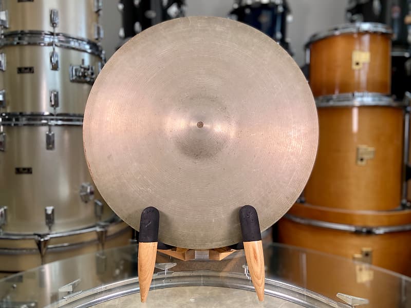 Zyn 18” Vintage Crash Cymbal - 1960’s - 1261g