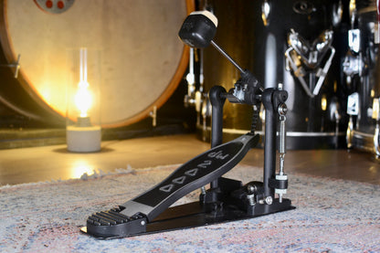 DW 2000 Bass Drum Pedal